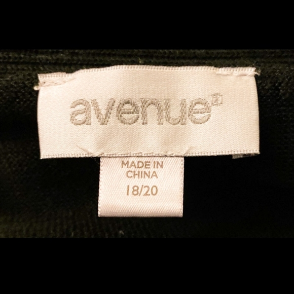 Avenue Faux Leather Shoulder Black Knit Cardigan Size 18/20 - Picture 3 of 6